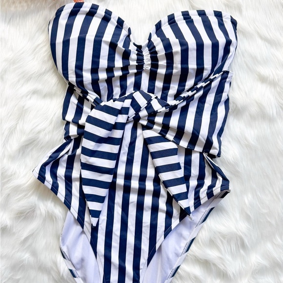 We Wore What striped tie front swimsuit
Navy stripes - Picture 2 of 4